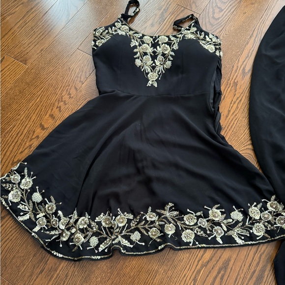 Indian & Pakistani style suit - Picture 11 of 14